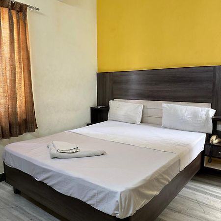 Hotel Priya Towers Namakkal Ngoại thất bức ảnh
